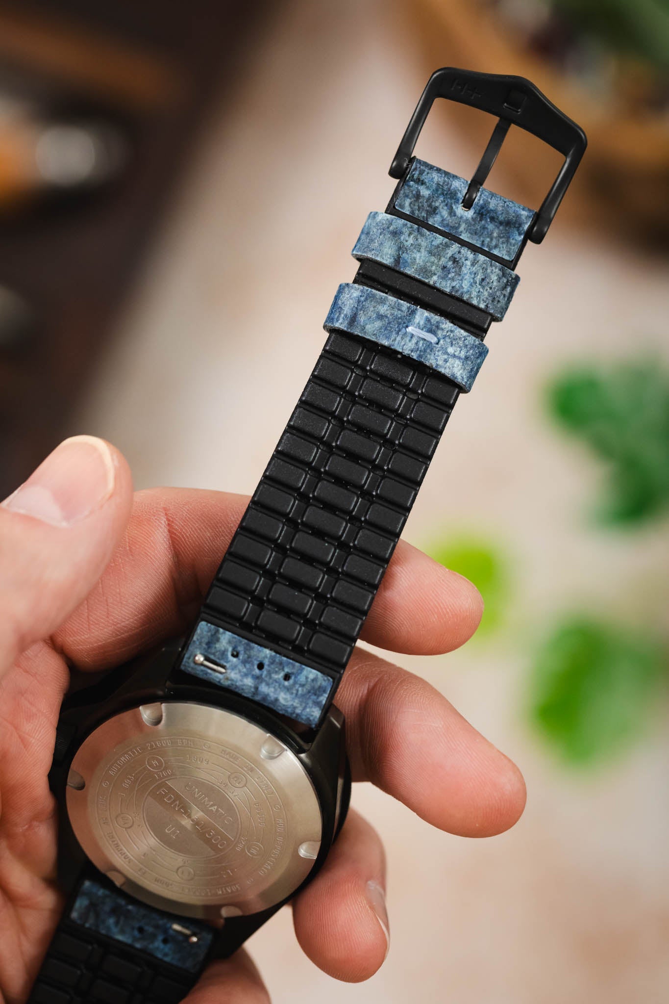 Hirsch STONE Performance Watch Strap - BLUE